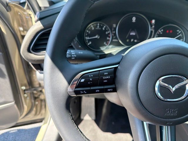 Used 2025 MAZDA CX-30 Carbon AWD/4WD image 23