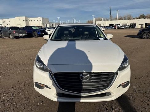 Used 2018 MAZDA MAZDA3 Touring image 9
