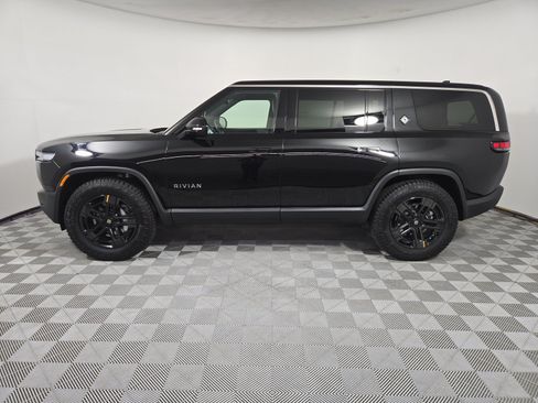 Used 2025 Rivian R1S Adventure AWD/4WD image 2