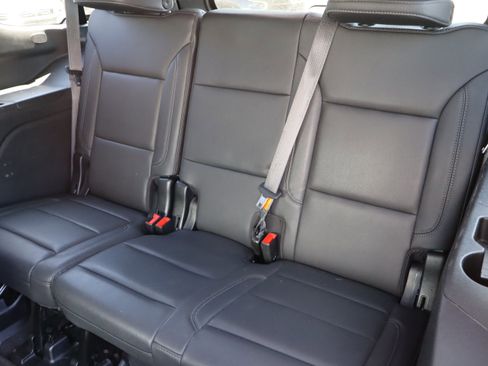 Used 2023 Chevrolet Tahoe LT w/ LT Signature Package image 34