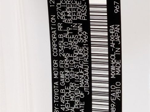 Used 2024 Toyota Prius Limited w/ Limited Premium Package image 40