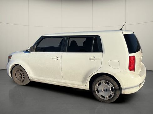 Used 2009 Scion xB image 5