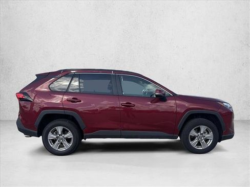 Used 2025 Toyota RAV4 XLE FWD image 4