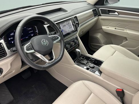 Used 2023 Volkswagen Atlas SEL AWD/4WD image 15