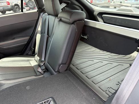 Used 2024 Subaru Crosstrek 2.5i Limited AWD/4WD image 9