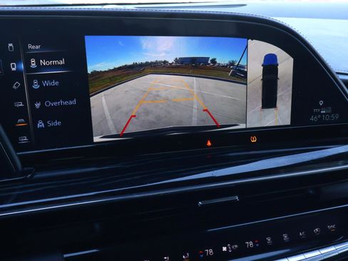 Used 2021 Cadillac Escalade Sport w/ Driver Assist Tech Package image 37