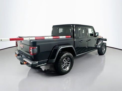 New 2025 Jeep Gladiator Mojave image 7