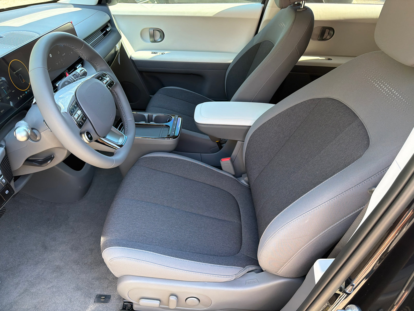 New 2027 Hyundai Ioniq 5 SE RWD image 10