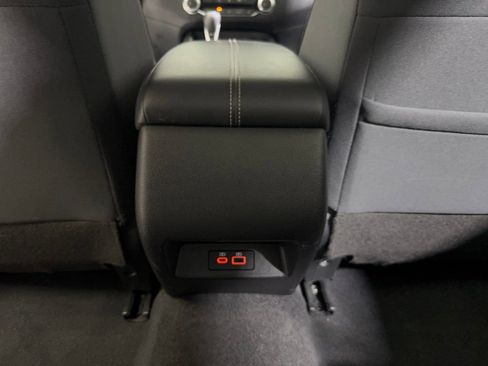 Used 2024 Nissan Altima 2.5 SV image 31