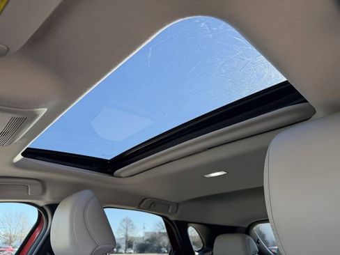 Used 2025 MAZDA CX-30 AWD 2.5 S w/ Preferred Package image 24