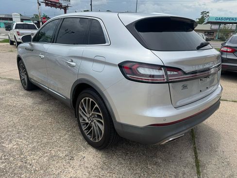 Used 2019 Lincoln Nautilus Reserve AWD/4WD image 3