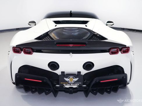 Used 2023 Ferrari SF90 Stradale AWD/4WD image 6
