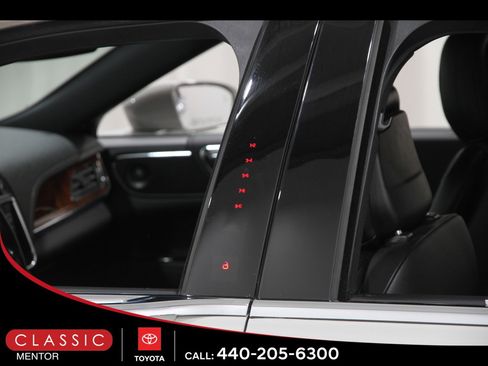 Used 2020 Lincoln Continental AWD w/ Premium Package image 4