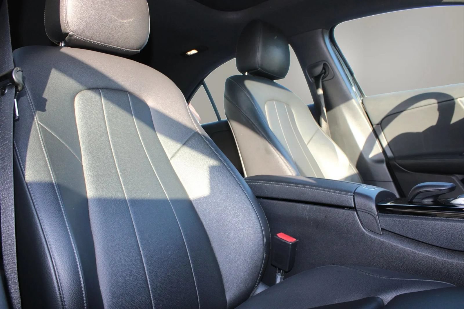 Used 2021 Mercedes-Benz A 220 w/ Premium Package image 25