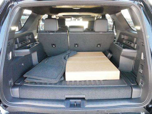 Certified 2025 Toyota 4Runner Limited image 18