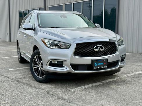 Used 2019 INFINITI QX60 Luxe w/ Essential Package AWD/4WD image 11
