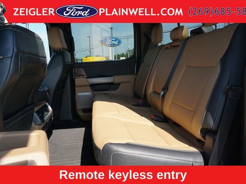 Used 2021 Ford F150 Lariat w/ Equipment Group 502A High AWD/4WD image 11
