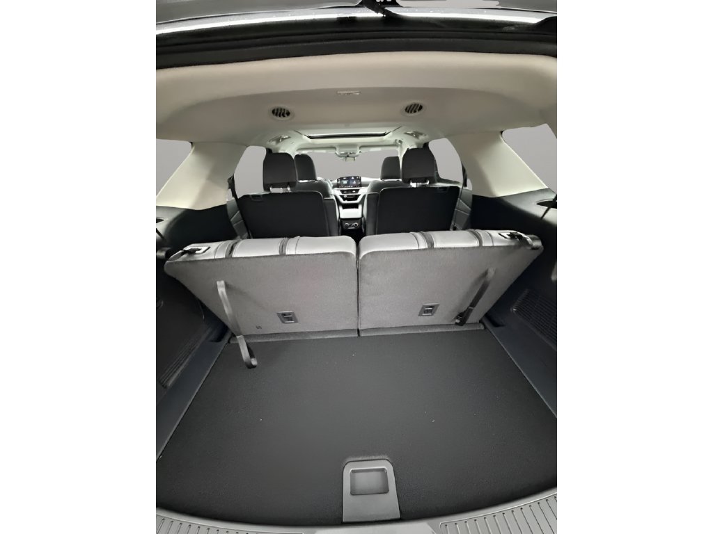 New 2026 Ford Explorer Active w/ Active Comfort Package AWD/4WD image 16
