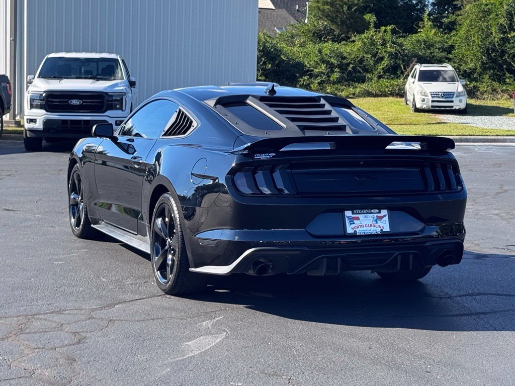 Used 2022 Ford Mustang Coupe w/ Equipment Group 101A RWD image 15