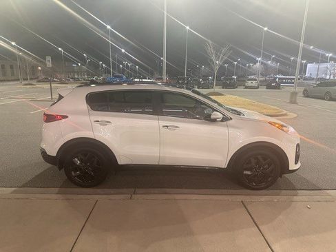 Used 2020 Kia Sportage S w/ S FWD Sunroof Package image 5