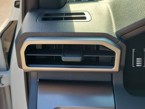 New 2026 Toyota 4Runner SR5 RWD image 30