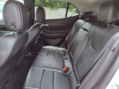 Used 2023 Buick Encore GX Essence w/ Experience Buick Package FWD image 18