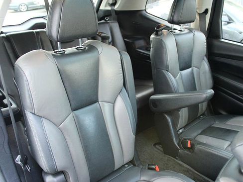 Used 2022 Subaru Ascent Onyx Edition image 24
