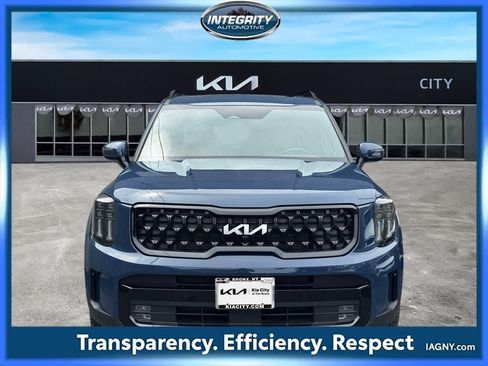 Used 2024 Kia Telluride SX X-Line AWD/4WD image 2