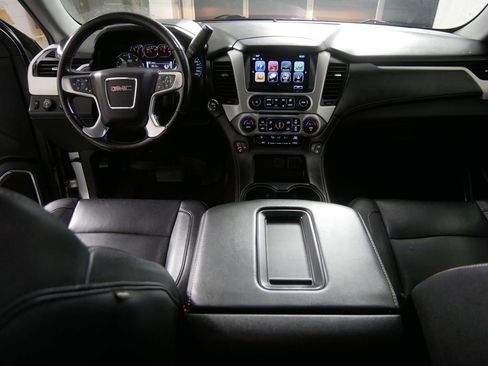 Used 2020 GMC Yukon SLT image 23