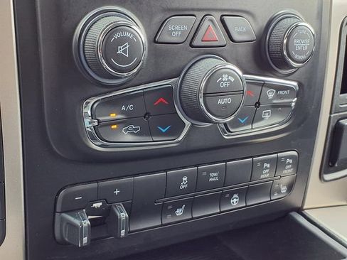 Used 2018 RAM 1500 Big Horn AWD/4WD image 13