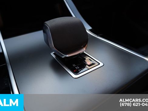 Used 2024 Land Rover Range Rover Evoque Dynamic SE image 31