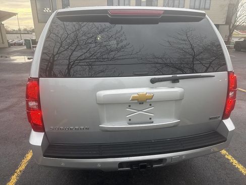 Used 2012 Chevrolet Suburban LS w/ Convenience Package 1 image 9
