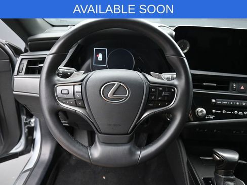 Used 2025 Lexus ES 350 w/ Accessory Package (Z1) FWD image 16