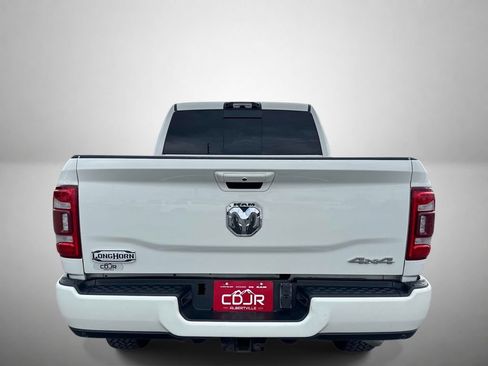 Used 2023 RAM 2500 Limited AWD/4WD image 4