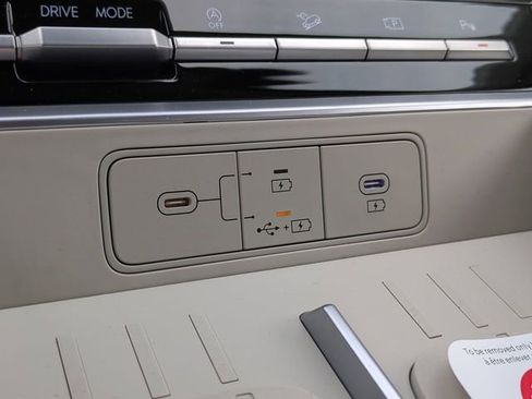 New 2026 Hyundai Santa Fe SE FWD image 21