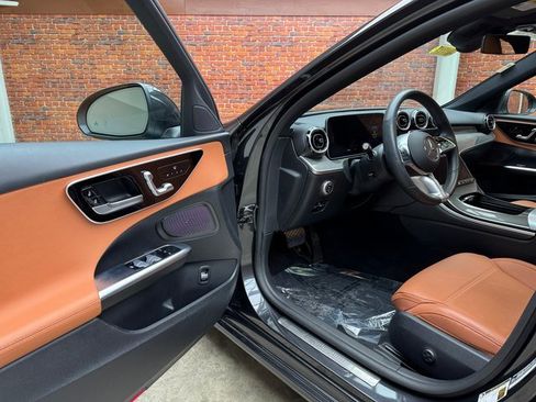 Certified 2023 Mercedes-Benz C 300 4MATIC Sedan image 9