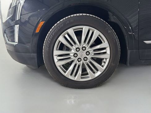 Used 2018 Cadillac XT5 Premium Luxury AWD/4WD image 35