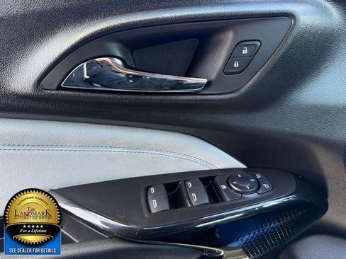 Used 2025 Chevrolet Trax LT image 8