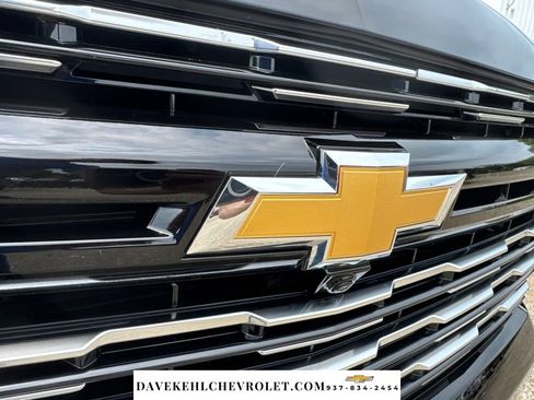 Used 2026 Chevrolet Suburban High Country w/ Sun And Tow Package AWD/4WD image 53