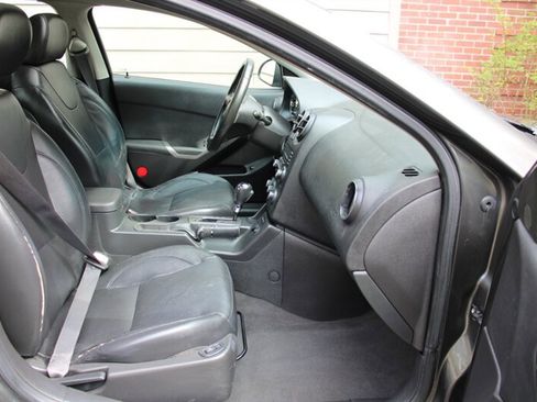 Used 2007 Pontiac G6 GT w/ Premium Package image 13