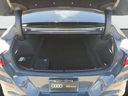 Used 2022 BMW M850i Gran Coupe xDrive image 9