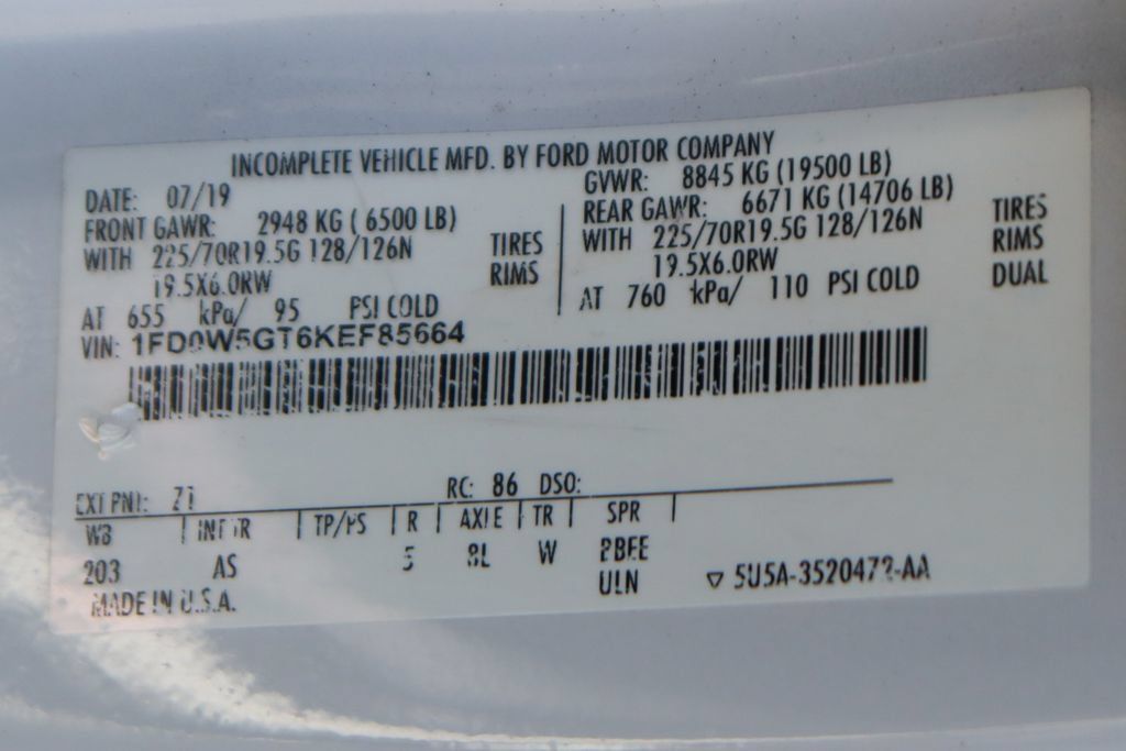 Used 2019 Ford F550 2WD Crew Cab Super Duty image 46