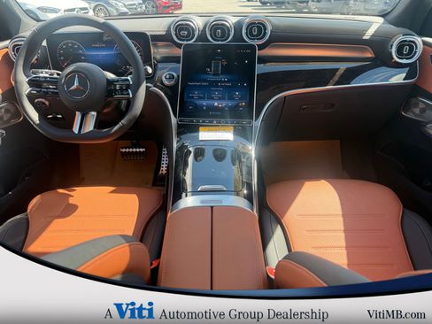 Used 2026 Mercedes-Benz GLC 350e 4MATIC image 2