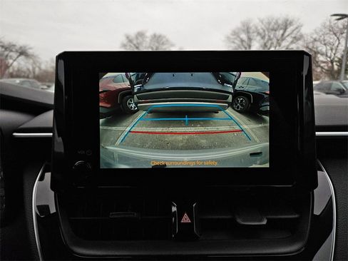 Used 2024 Toyota Corolla LE image 16