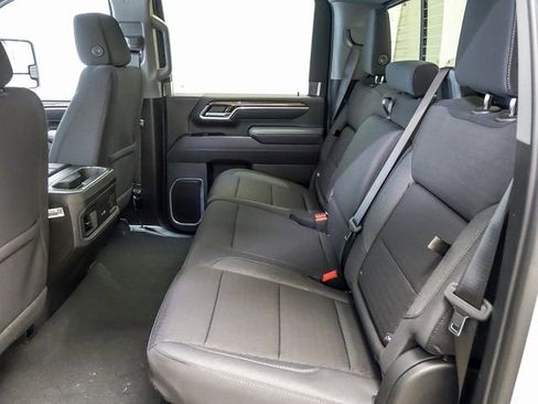 New 2026 Chevrolet Silverado 2500 LT image 10