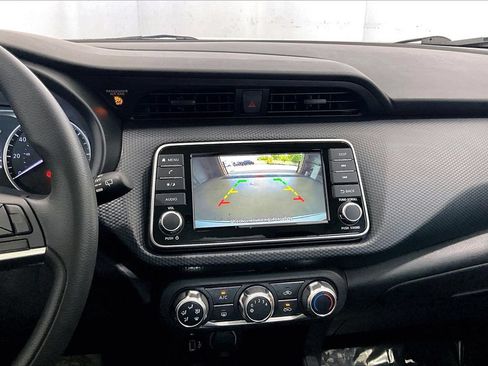 Used 2021 Nissan Kicks S FWD image 24