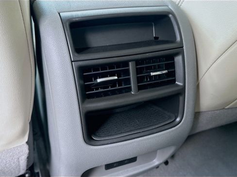 Used 2023 Cadillac XT5 Premium Luxury FWD image 25