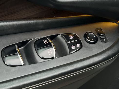 Used 2019 Nissan Murano Platinum w/ Cargo Package image 14