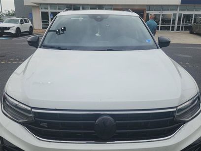 Used 2023 Volkswagen Tiguan SE R-Line