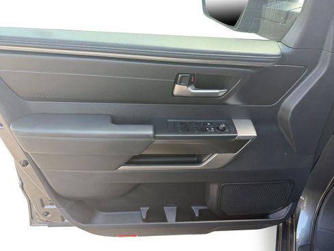 Used 2026 Toyota Tundra SR5 AWD/4WD image 9